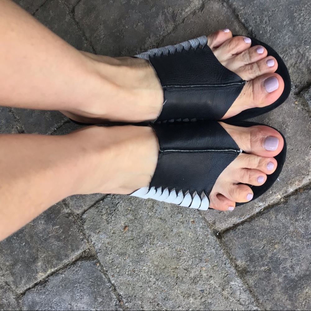 Donald Pliner Thong Wedges